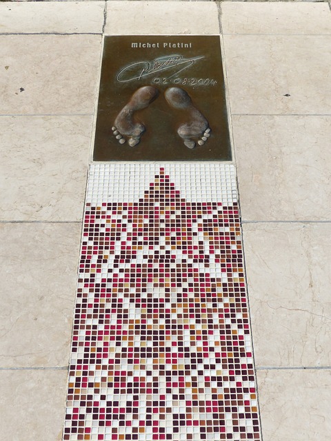 些竞争对手 些竞争对手